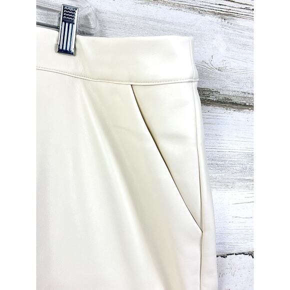 A New Day Womens plus 2X Faux Leather Mini Skirt Cream new lined soft - Picture 5 of 8